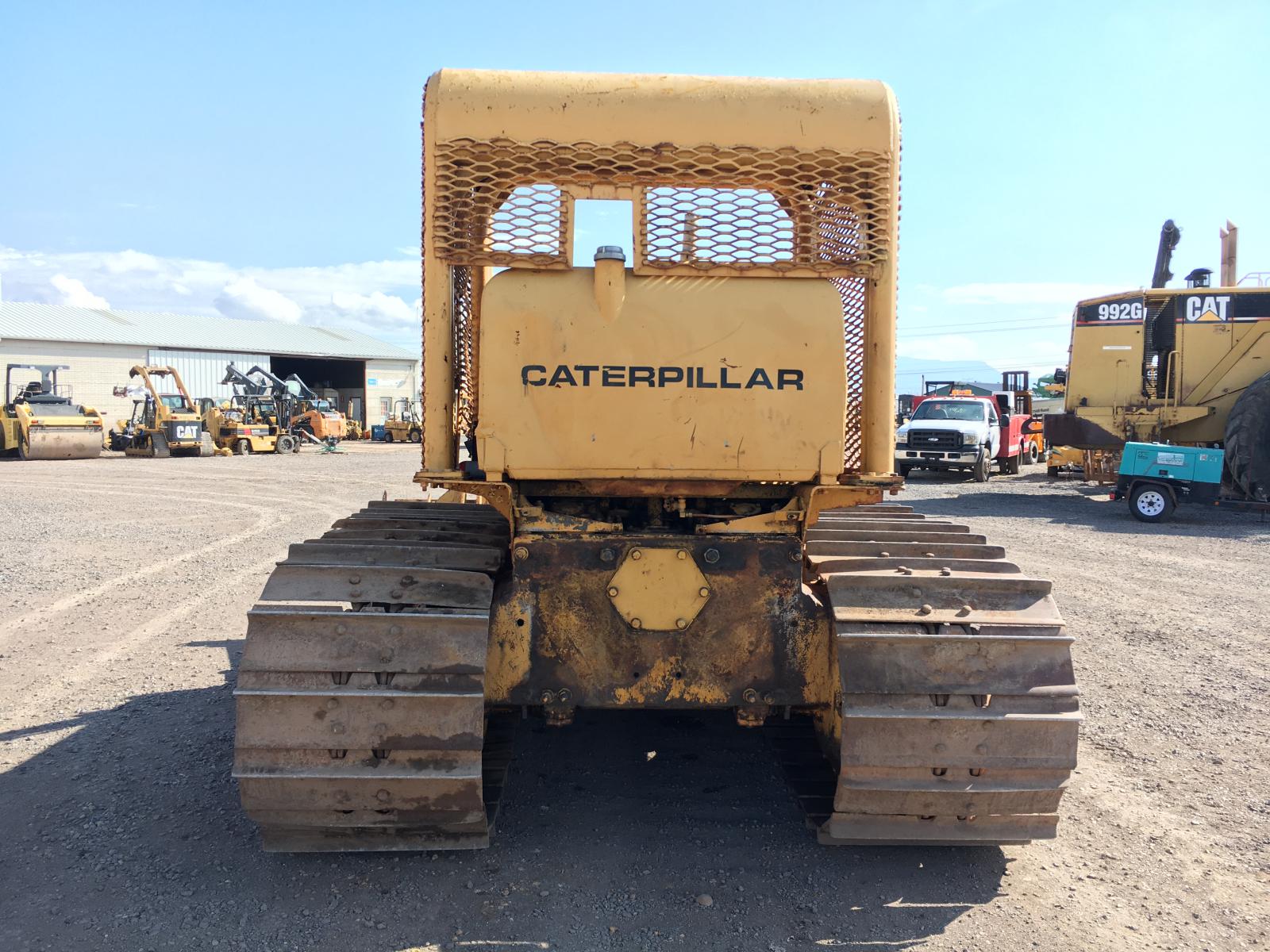 ./imagenes/INVOICE/2019/14427/BULLDOZER CAT_D6C (7).JPG